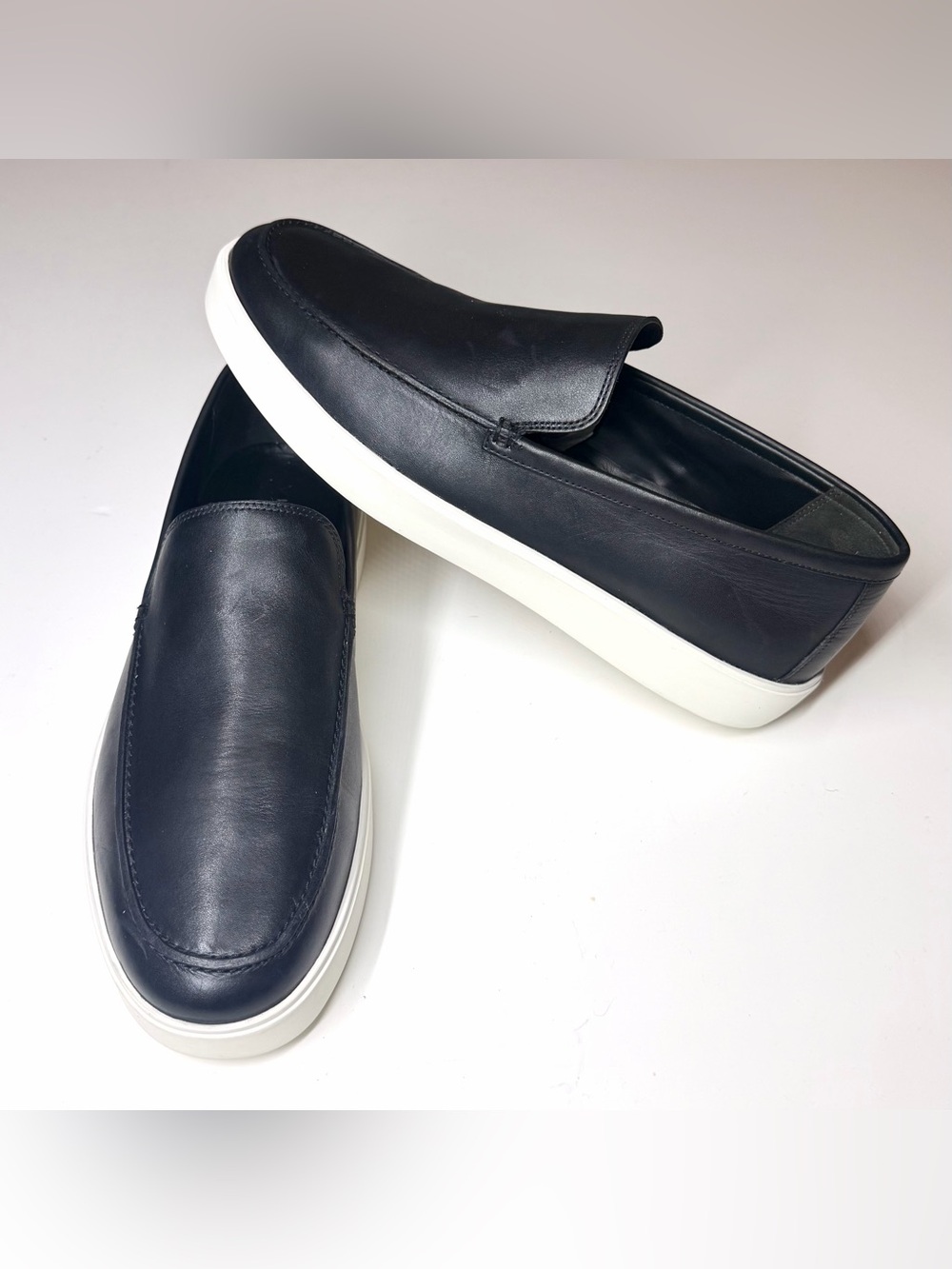 Vince Men’s Taro Leather Slip-On Loafers in black leather Size- 12 M